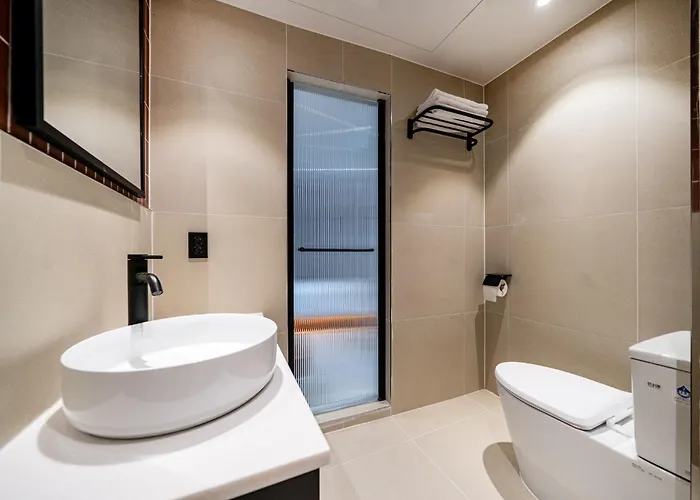The Shim Suyu Hotel