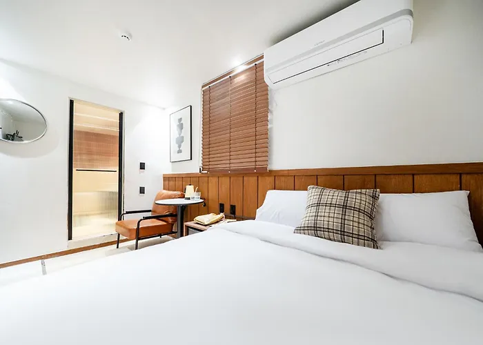 Hotel The Shim Suyu Seul
