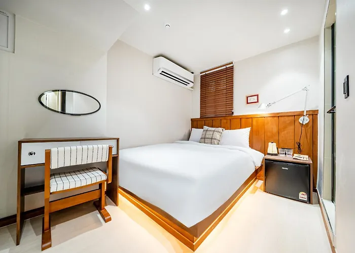 Hotel The Shim Suyu 3*